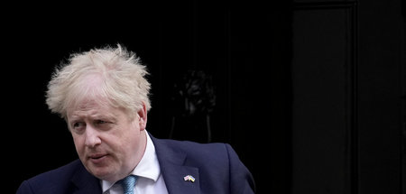 Spürt den Gegenwind: Der britische Premier Johnson am Dienstag i...