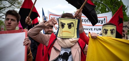 Protest anlässlich der Auszeichnung des Amazon-Gründers Jeff Bez...