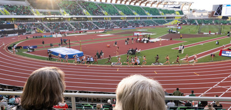 Klein, aber fein? Leichtathletik-Stadion in der Universitätsstad...