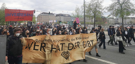 Demonstration von »Wer hat, der gibt«