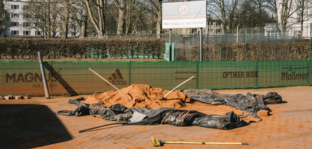 Da hilft auch kein Ehrenamt: Baustelle Sportplatz