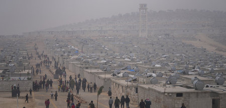 Flüchtlingslager im Bezirk Sarmada nördlich der Stadt Idlib (11.... Flüchtlingslager im Bezirk Sarmada nördlich der Stadt Idlib (11....