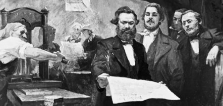Keine Niveauschwankungen: Karl Marx und Friedrich Engels sichten...