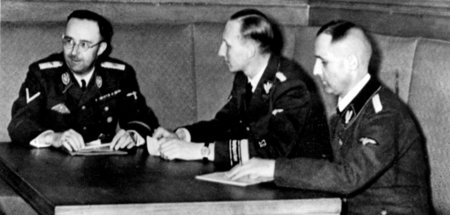 Die Führungsspitze des faschistischen Terrorapparats 1939 in Mün...