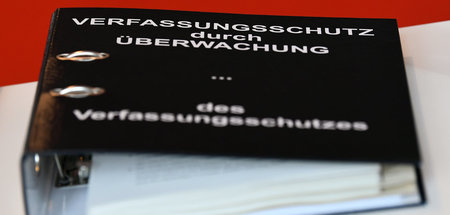 Demokratischer Kontrolle entzogen: Der Inlandsgeheimdienst muss ...