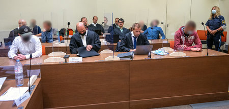 Strategie aufgegangen: Angeklagte und Verteidiger geben eher Bek...