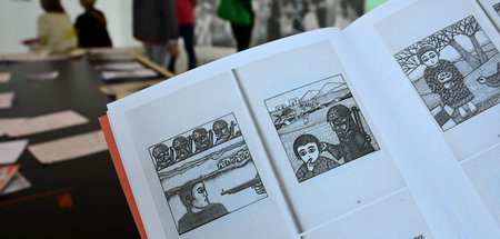 Bilder der Gewalt: Kritisierte Zeichnungen in einer Broschüre de...