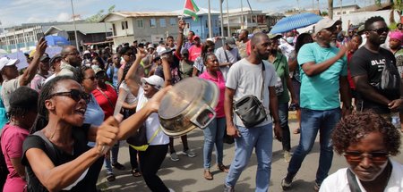 Lautstark in der Krise: Protestierende haben die Regierung von P...