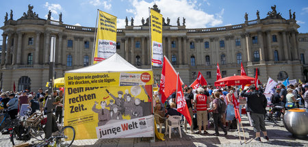 Demonstration_gegen_74379832.jpg