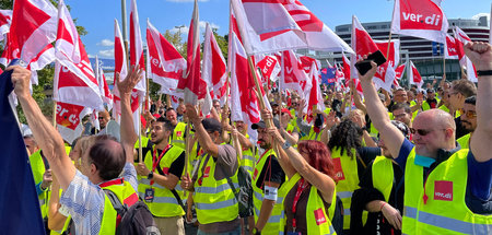 Streiken lohnt sich: Ausstand am Flughafen Frankfurt am Main (27...