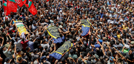 2022-08-07T1202_RTRMADP_3_ISRAEL-PALESTINIANS-GAZA.JPG
