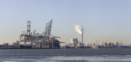 Zentrum des Handels: Die neuen Schiffscontainerterminals sind me...