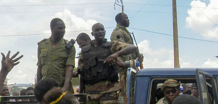 Soldaten der malischen Armee in einem Stützpunkt in Kati am 22.