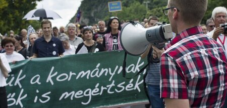 Bereits 2016 gingen die Lehrer auf die Straße, um gegen die schl...