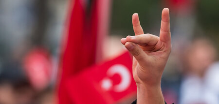 Demonstration_von_Tu_48915419.jpg