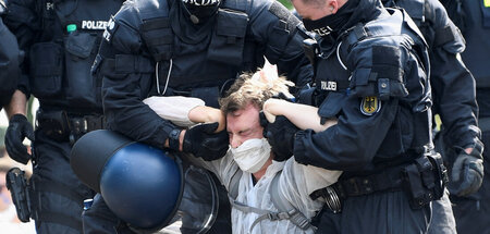 ENVIRONMENT-PROTESTS.JPG