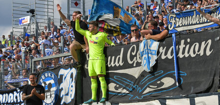 Dass das Ding reingeht: Duisburg-Torwart Vincent Müller nach sei...