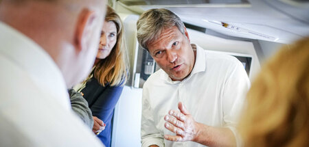 Maskenlos im Flieger nach Kanada: Wirtschaftsminister Robert Hab...