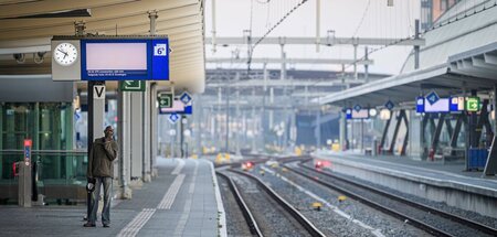 »Immer weniger Züge«: Bestreikter Bahnhof in Zwolle am Mittwoch