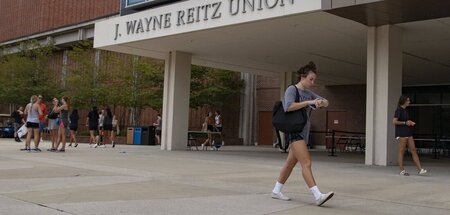Teures Studium: Rund 45 Millionen US-Amerikaner stehen mit durch...