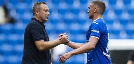 Hoffenheims Trainer André Breitenreiter mit Spieler Grischa Pröm...