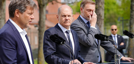 Die drei von der Tankstelle: Habeck, Scholz und Lindner sind die...