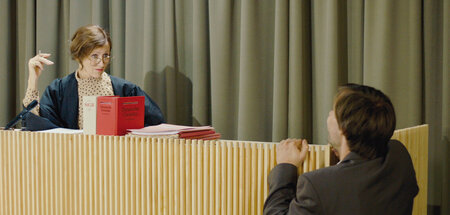 »Mag sein, dass ich verloren habe« – Sophie Rois (als Richterin)