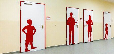 Das öffentliche Leben bleibt den Gesetzen der urinären Segregati...