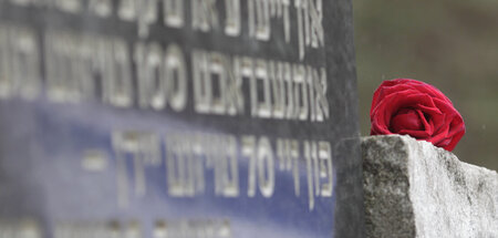 Gedenken an den Holocaust in Panierai, Litauen (19.4.2012)