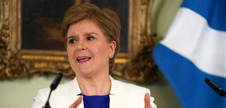 Erste Ministerin Schottlands, Nicola Sturgeon, fordert eine Ener