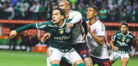 Am Ende 2:2: Palmeiras São Paulo gegen Athletico Paranaense (6.9...