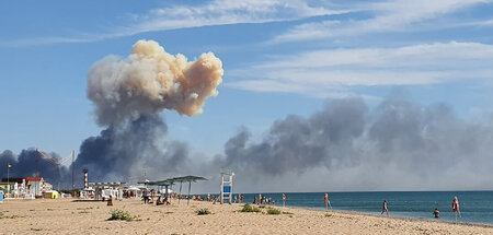 Sabotage aus dem Untergrund? Explosion in Munitionslager auf der... Sabotage aus dem Untergrund? Explosion in Munitionslager auf der...