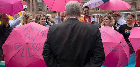 Chefvisite: Bischof Georg Bätzing, Präsident des »Synodalen Wegs... Chefvisite: Bischof Georg Bätzing, Präsident des »Synodalen Wegs...