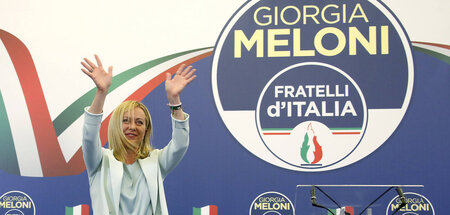 »Nicht das Ziel, sondern der Anfang«: Giorgia Meloni am Sonntag ...