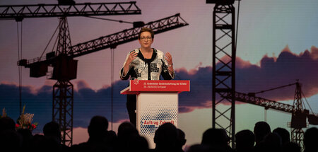 Bundesbauministerin Klara Geywitz auf dem Gewerkschaftstag der I...
