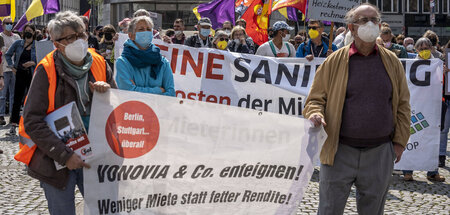 Demonstration für die Enteignung großer Wohnungskonzerne (Bochum...