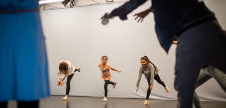 9a8avp4rhs_TanzstudioPodewil_311021_DoraCsala15.jpeg