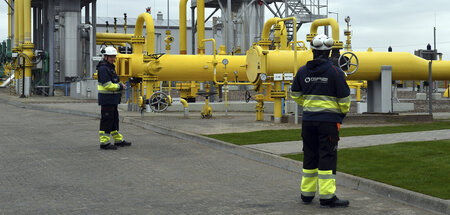 Arbeiter bei der Eröffnung der Pipeline Baltic Pipe am Dienstag ...