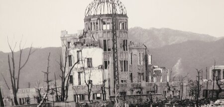 Heute Mahnmal im Friedenspark: Das nahezu einzige Gebäude, das d...