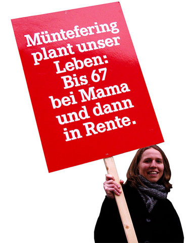 Freitag vor dem Reichstag: Nele Hirsch, Bundestagsabgeordne der ...