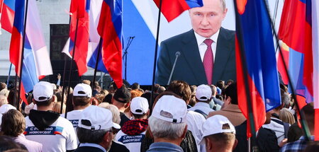 Übertragung der Rede des russischen Präsidenten Wladimir Putin i...