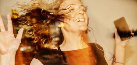 Was kam im Japan der 50er im Radio? Was läuft heute in Nigeria?