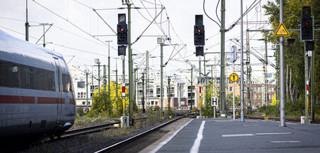 Standbild: ICE am Hauptbahnhof Hannover nach der Sabotage an zwe...