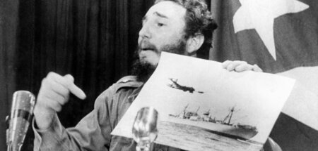 Anhaltende US-Aggression – Kubas Präsident Fidel Castro deutet w...
