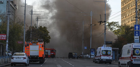 Bombardierungen wie am Dienstag in Kiew erlebt die Bevölkerung i...