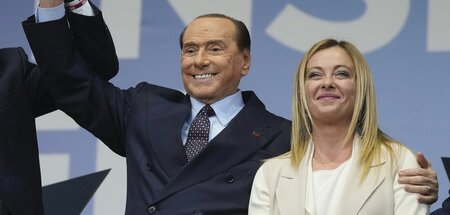 Es kriselte zwischen Berlusconi (l.) und Meloni (r.), aber jetzt