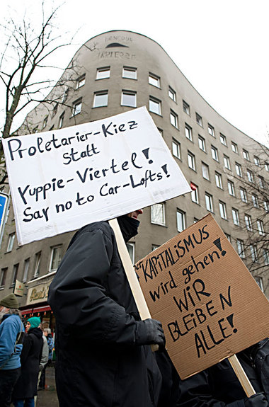 Berlin, 29. November 2008: Demonstration gegen hohe und
steigen...