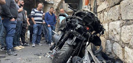 Das zerstörte Motorrad von Tamir Al-Kilani am Sonntag in Nablus