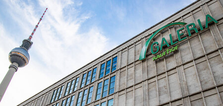Galeria Karstadt-Kaufhof wird weiter eingestampft. An den Hochha...