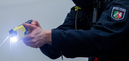 Blitzschnell war offenbar auch der Finger am Abzug der Maschinen...